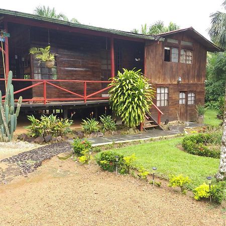 Posada Turistica Quenari Wii Миту Экстерьер фото