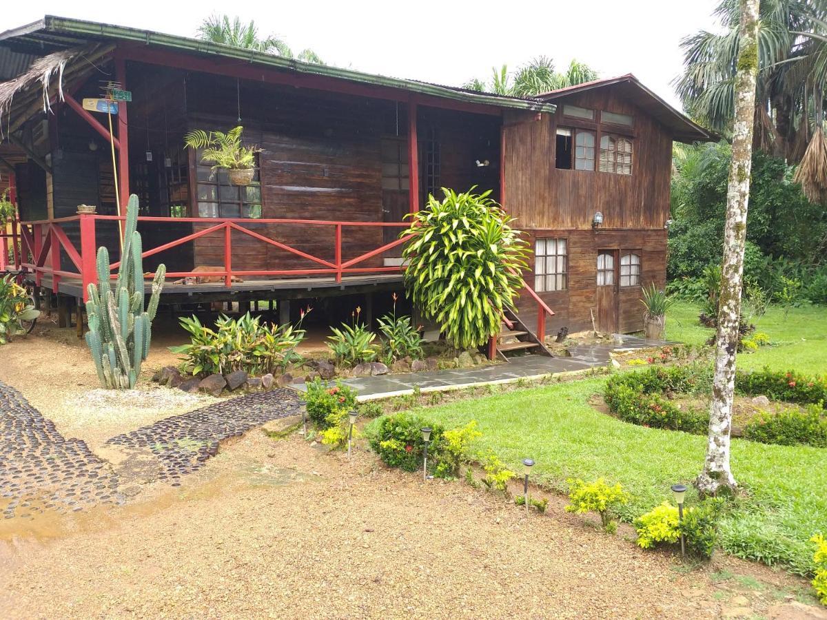 Posada Turistica Quenari Wii Миту Экстерьер фото